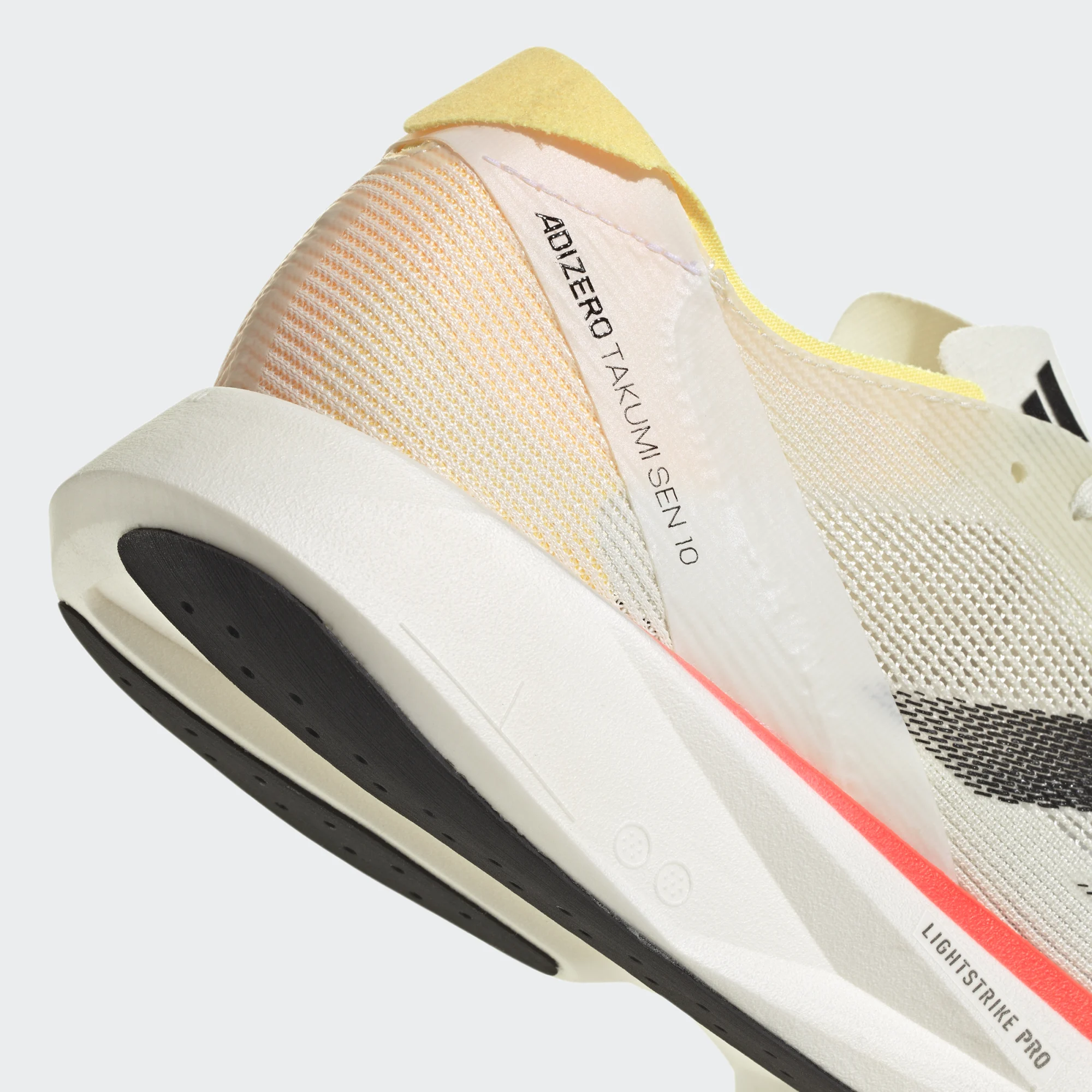 Adidas Adizero Takumi Sen 10 Ivory | Runologie